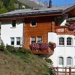 Haus Piccolo *