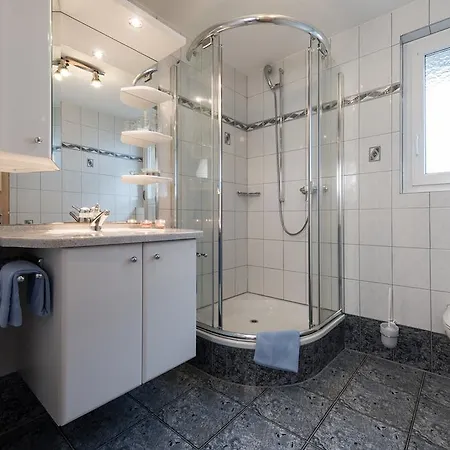 ホテル Haus Piccolo *