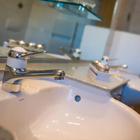 Haus Piccolo ホテル ザース・グルント