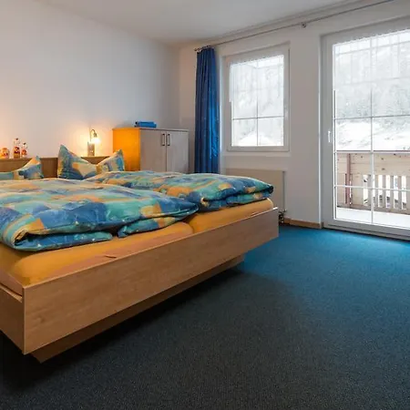 Haus Piccolo ホテル *