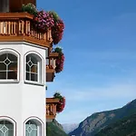 Haus Piccolo Szálloda *